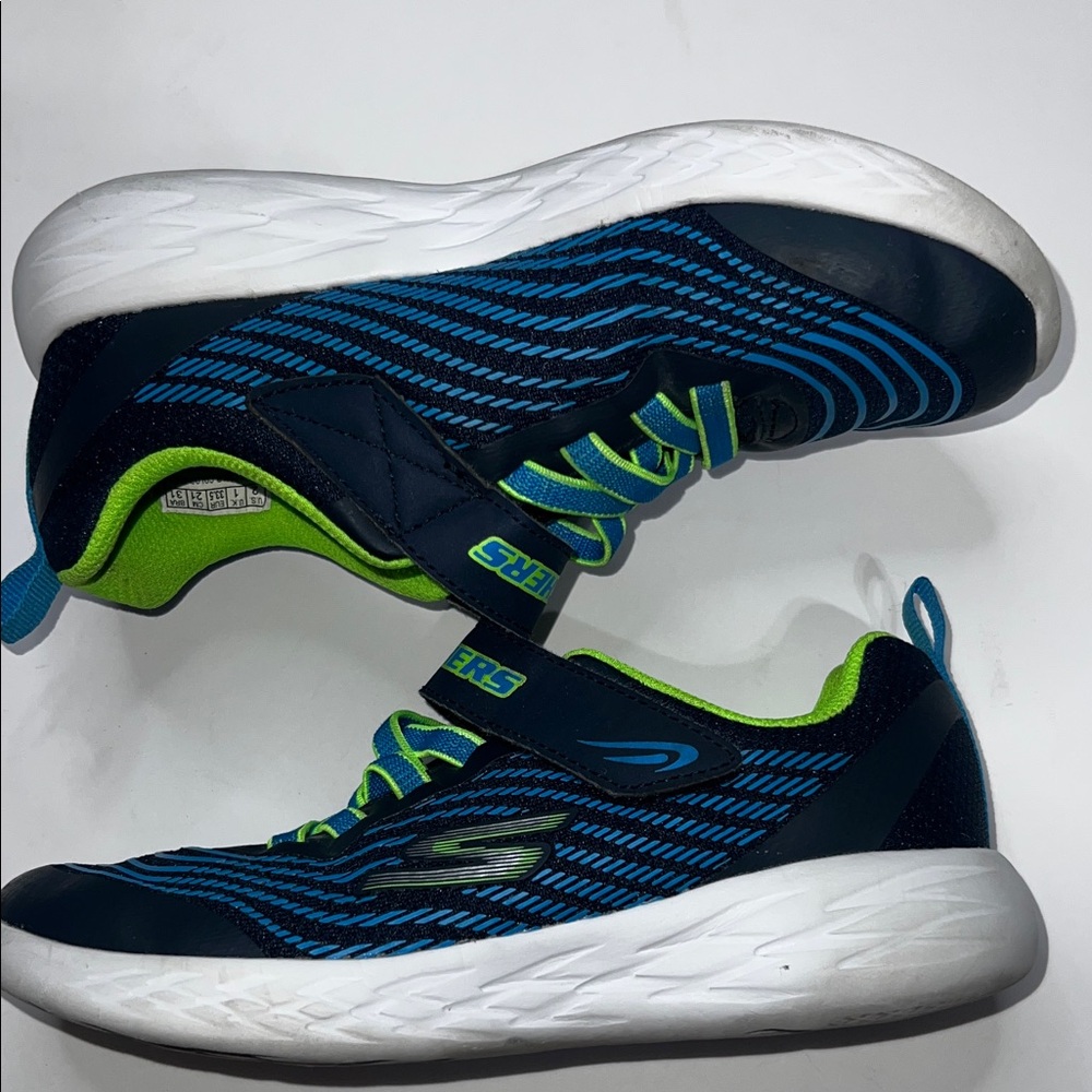 Skechers Blue and Neon Green Kids' size 2 - Picture 6 of 9